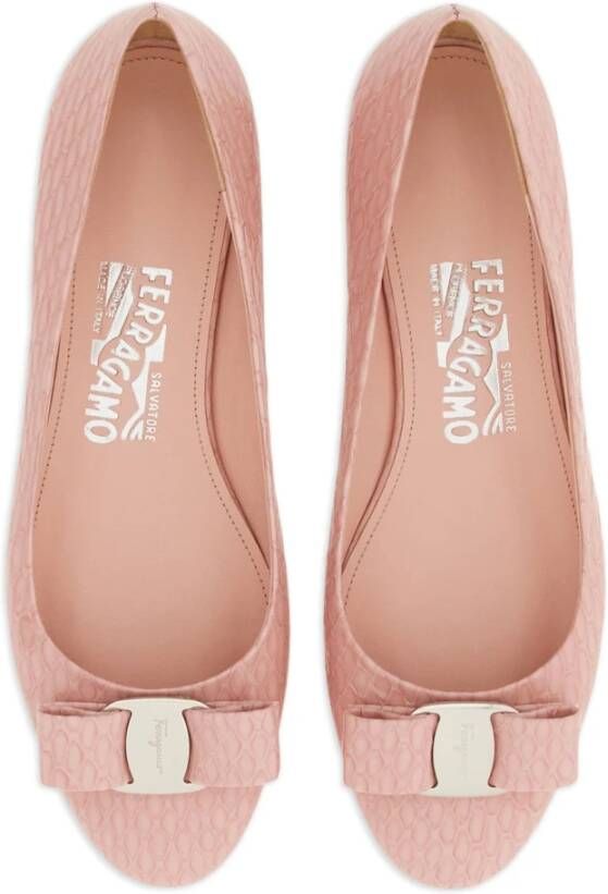 Salvatore Ferragamo Roze Varina Stijlvolle Ballet Flats Pink Dames