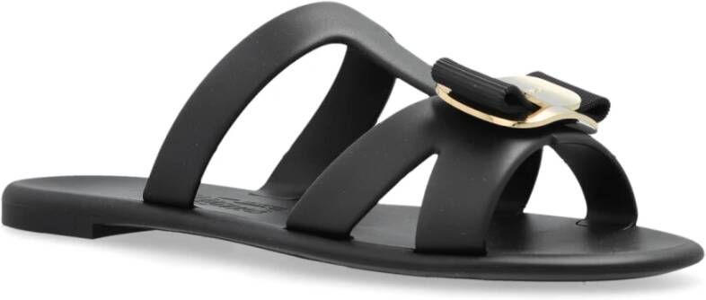 Salvatore Ferragamo Rubberen slippers met applicatie Black Dames