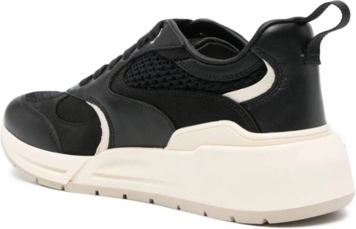 Salvatore Ferragamo Almond-Toe Leren Sneakers Zwart Dames