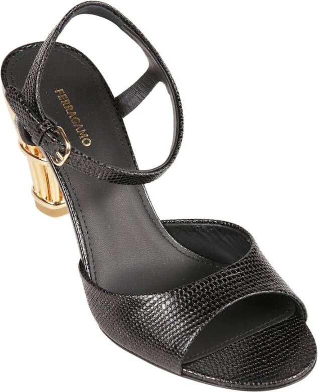 Salvatore Ferragamo Stijlvolle Sandalen voor Vrouwen Black Dames