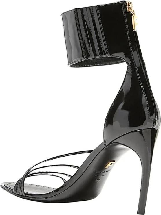 Salvatore Ferragamo Stijlvolle Sandalen voor Vrouwen Black Dames