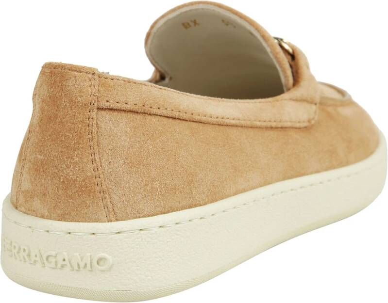 Salvatore Ferragamo Stijlvolle Sneaker voor Mannen en Vrouwen Brown Dames