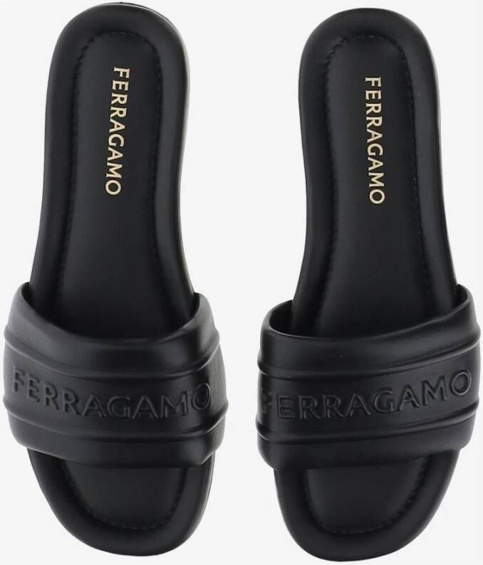 Salvatore Ferragamo Stijlvolle Zomer Sandalen voor Vrouwen Black Dames