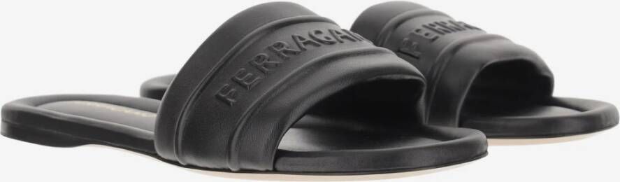 Salvatore Ferragamo Stijlvolle Zomer Sandalen voor Vrouwen Black Dames