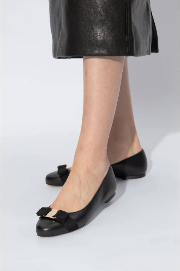 Salvatore Ferragamo Varina Ballet Flats Black Dames