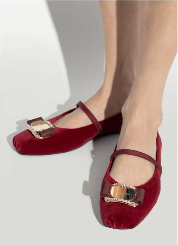 Salvatore Ferragamo Velvet ballerina's Zina Red Dames