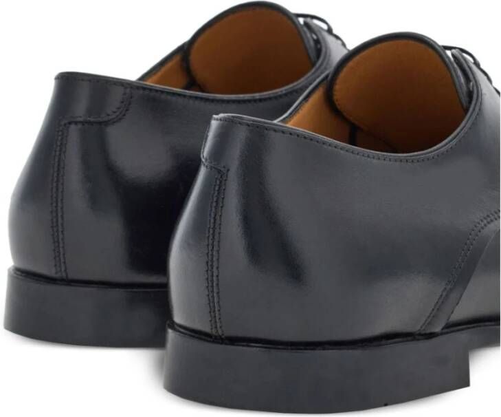 Salvatore Ferragamo Vetersluiting Amandel Teen Platte Schoenen Black Heren