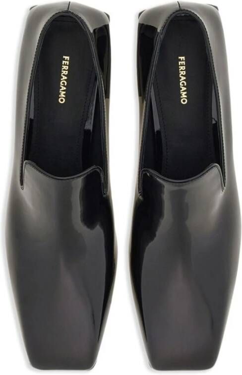 Salvatore Ferragamo Vierkante Neus Loafer Schoen Black Dames