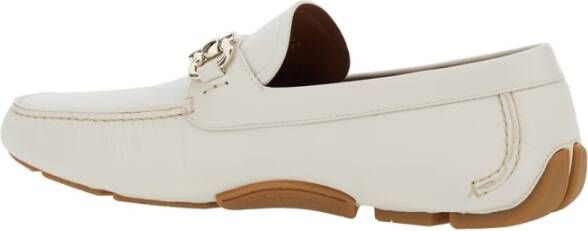 Salvatore Ferragamo Witte loafers met Gancini-plaque White Heren