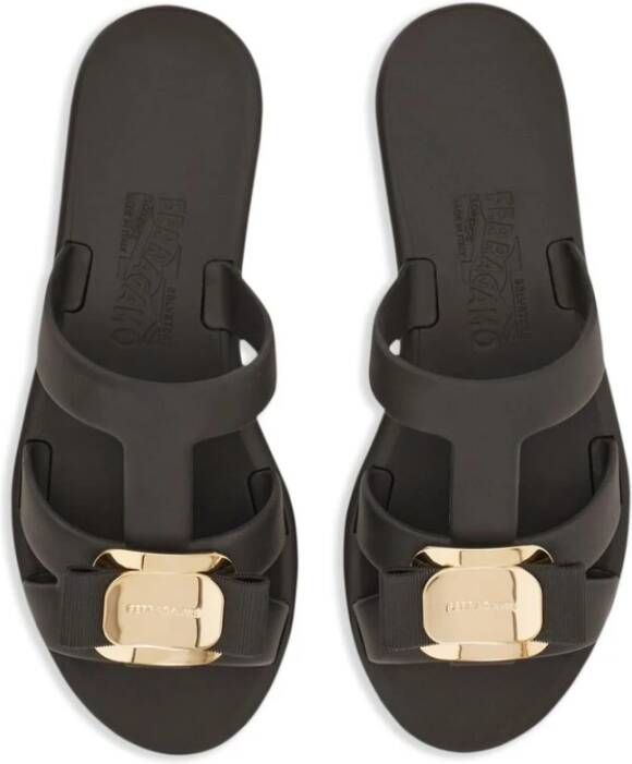 Salvatore Ferragamo Zwarte Boogdetail Instap Schoenen Black Dames