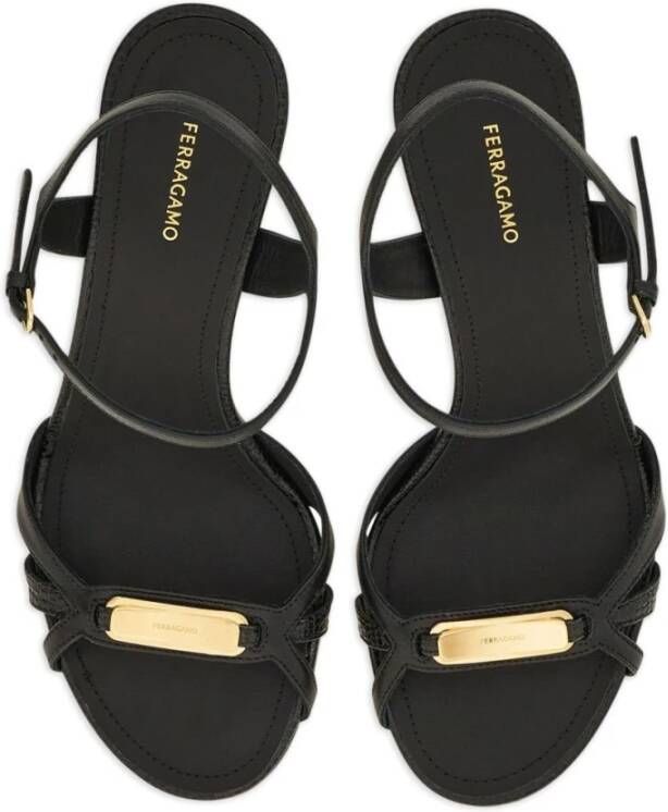 Salvatore Ferragamo Zwarte leren hagedisprint enkelband sandalen Black Dames