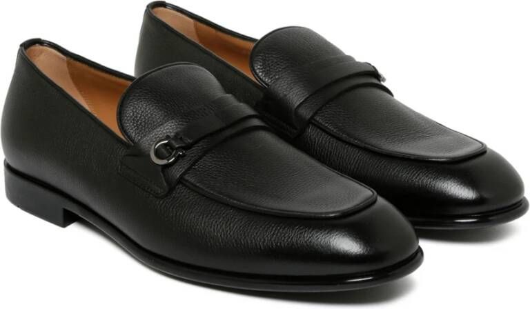 Salvatore Ferragamo Zwarte Leren Loafers Slip On Stijl Black Heren