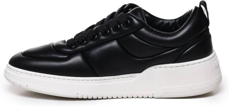 Salvatore Ferragamo Zwarte Leren Sneakers met Rubberen Zool Black Heren