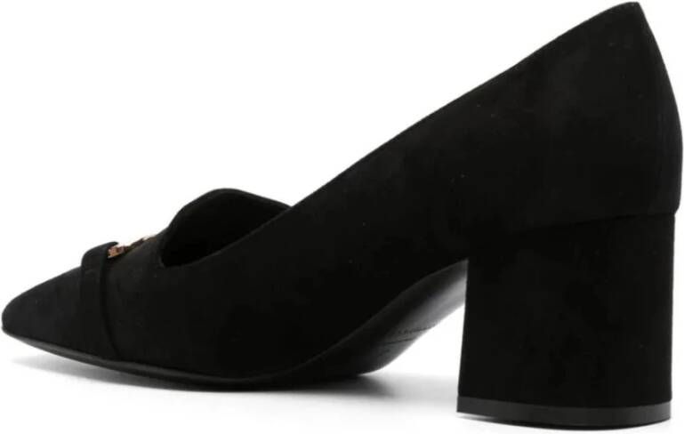 Salvatore Ferragamo Zwarte suède Gancini pumps 60mm hak Black Dames