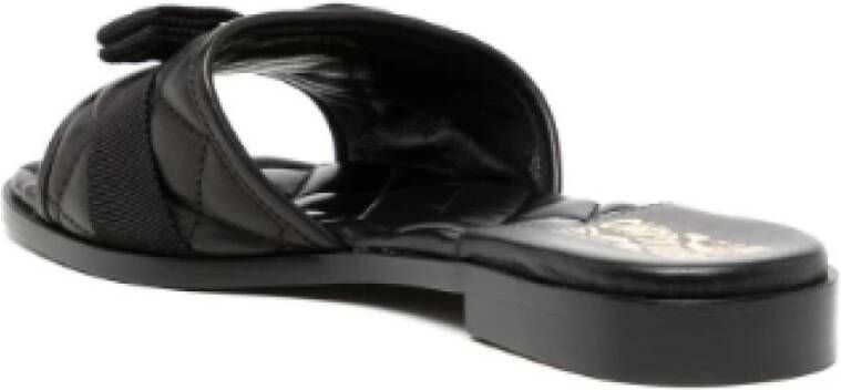 Salvatore Ferragamo Zwarte Vara Bow Quilted Slides Black Dames