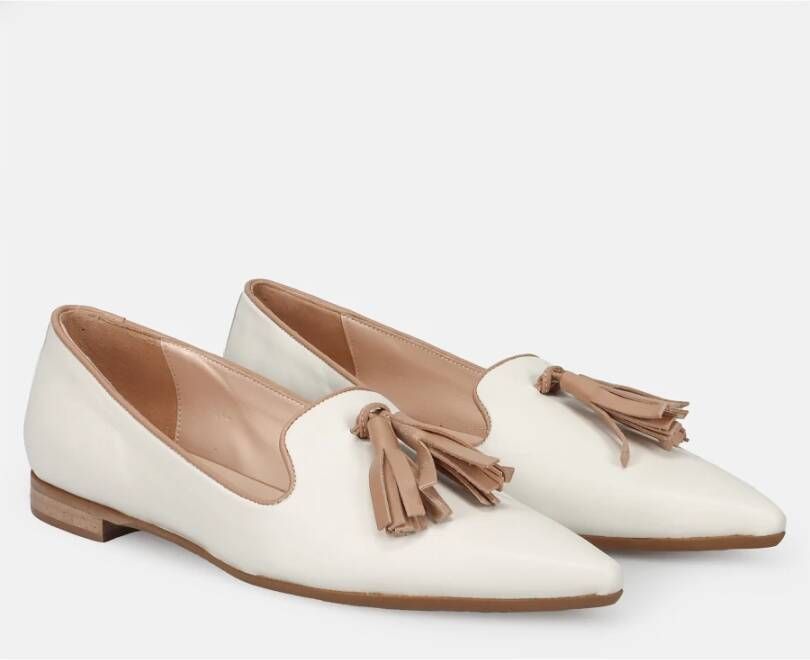 Sangiorgio Elegante crèmekleurige platte schoenen Beige Dames