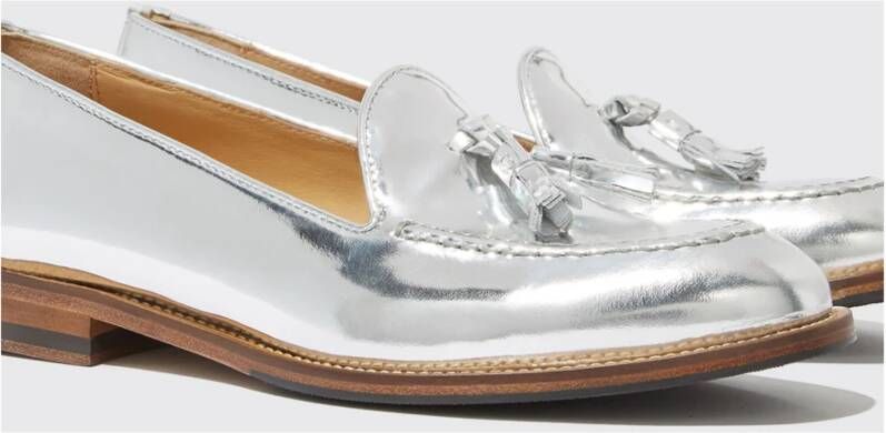 Scarosso Zilveren Tassel Loafers Handgemaakt in Italië Gray Dames