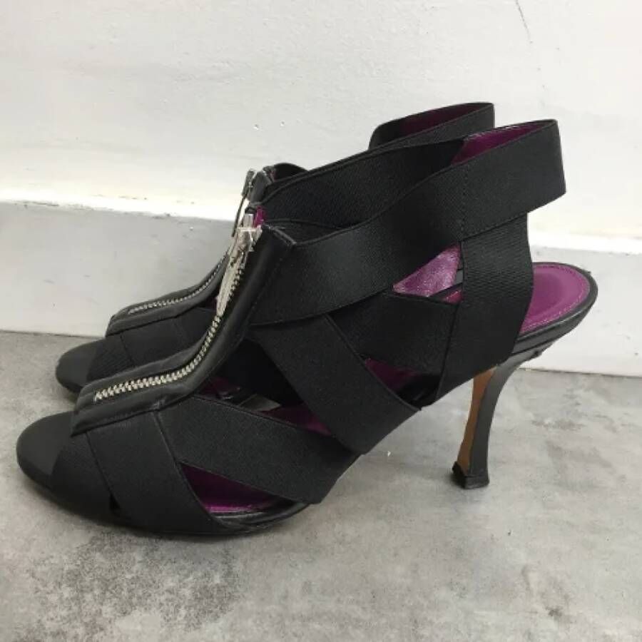 Sergio Rossi Pre-owned Canvas sandals Black Dames