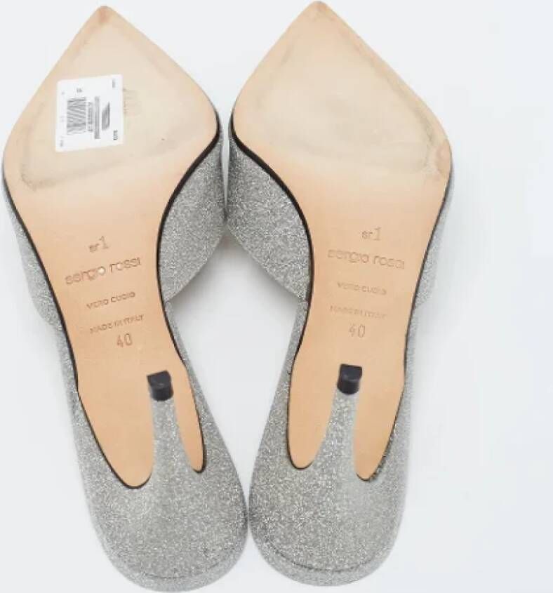 Sergio Rossi Pre-owned Fabric mules Gray Dames