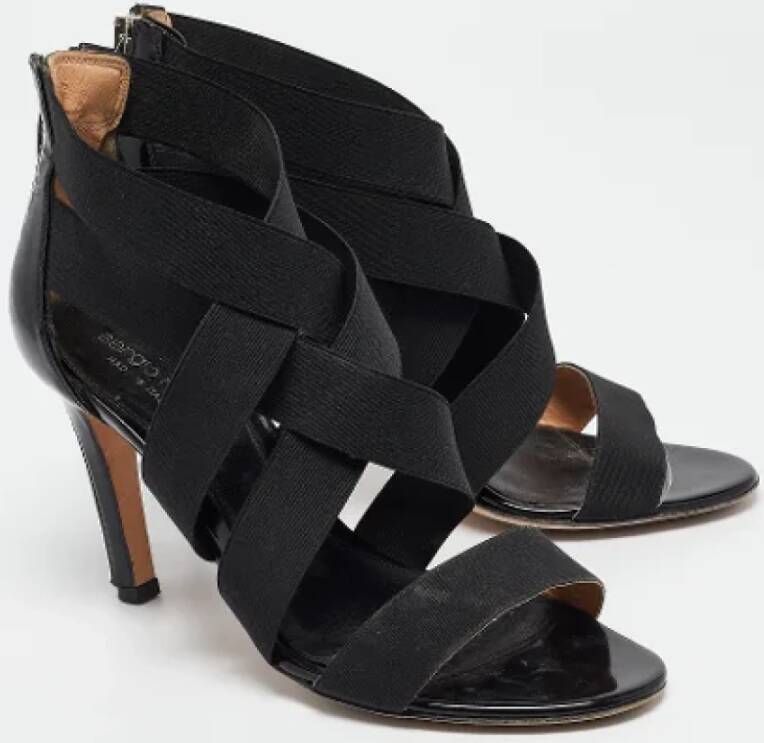 Sergio Rossi Pre-owned Fabric sandals Black Dames