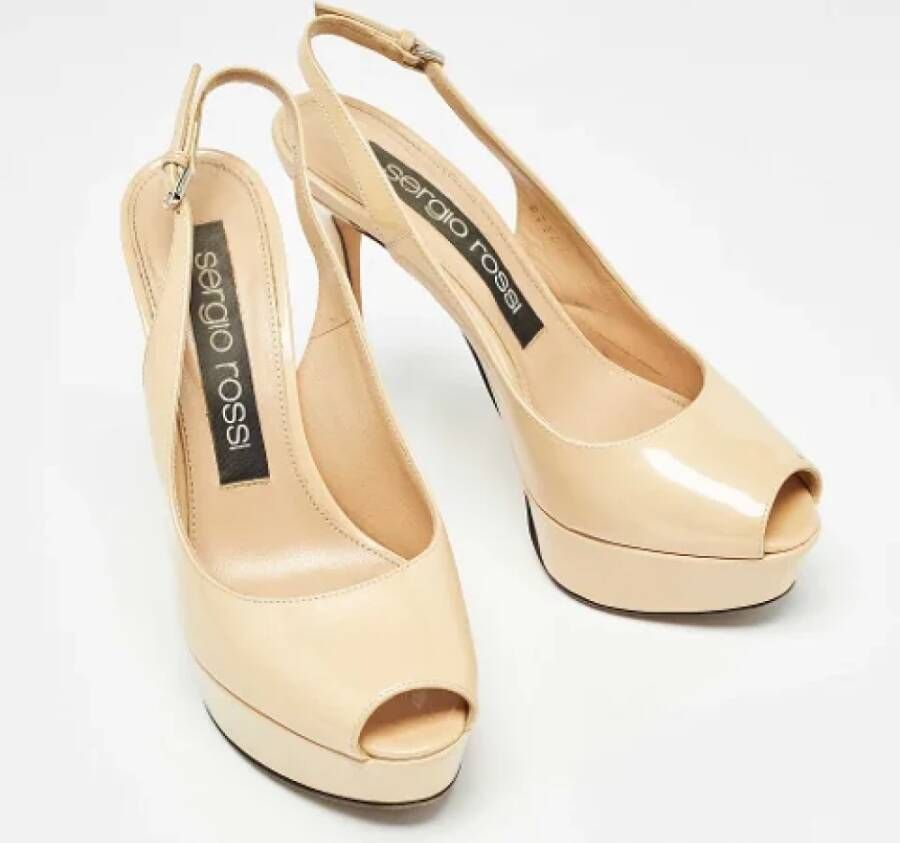 Sergio Rossi Pre-owned Leather heels Beige Dames