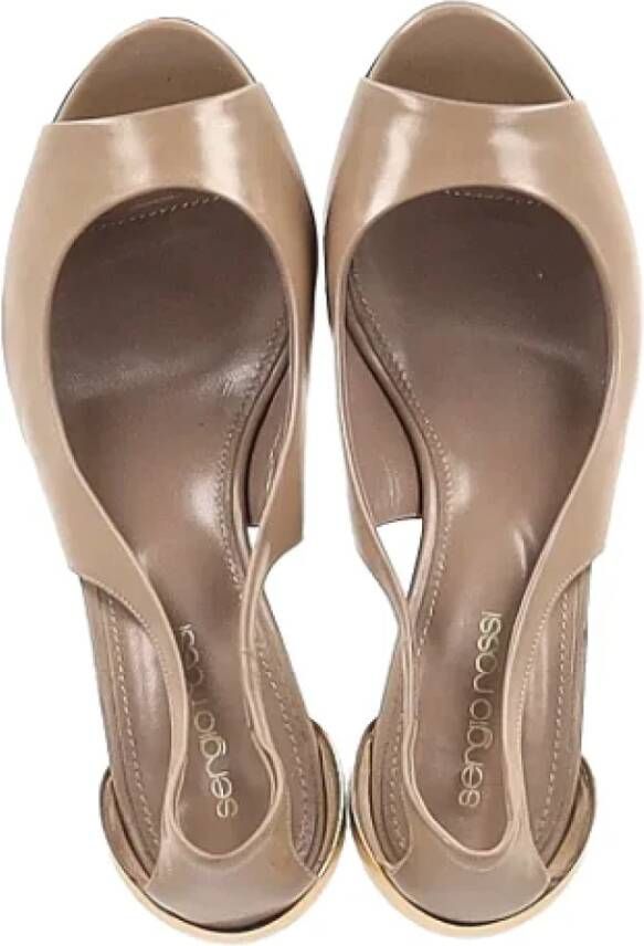 Sergio Rossi Pre-owned Leather heels Beige Dames