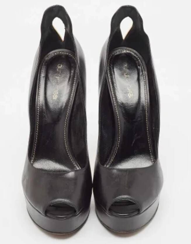 Sergio Rossi Pre-owned Leather heels Black Dames