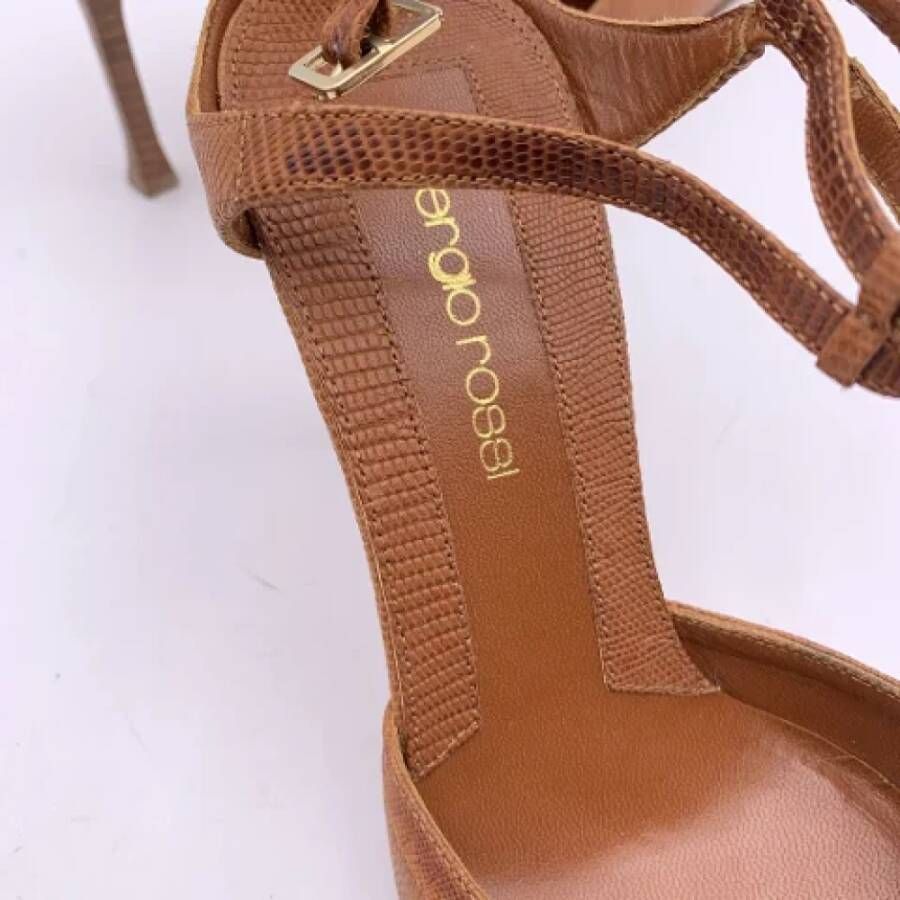 Sergio Rossi Pre-owned Leather heels Brown Dames