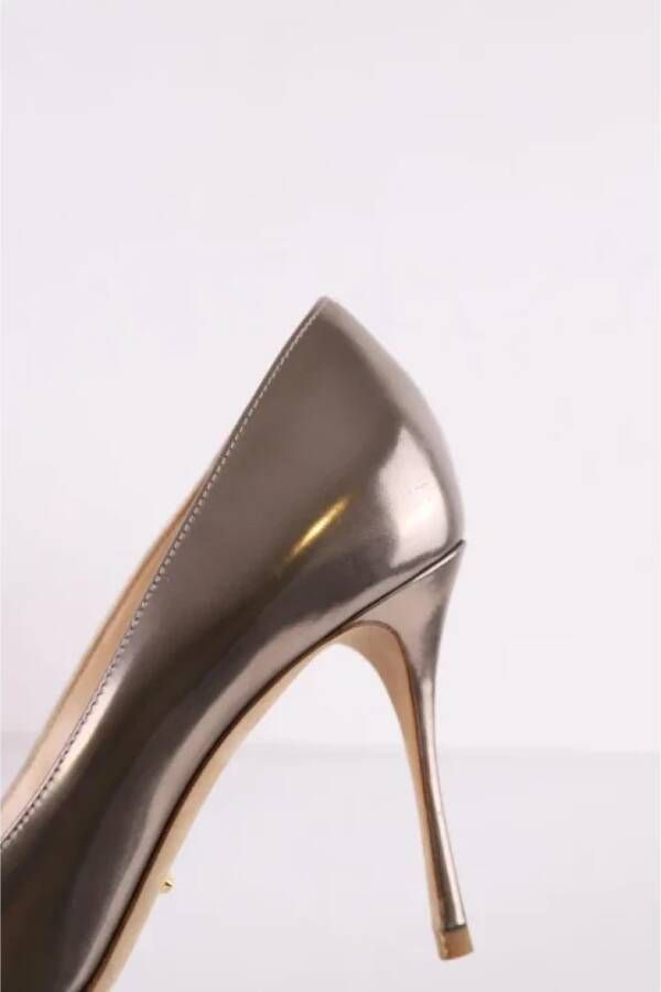 Sergio Rossi Pre-owned Leather heels Gray Dames