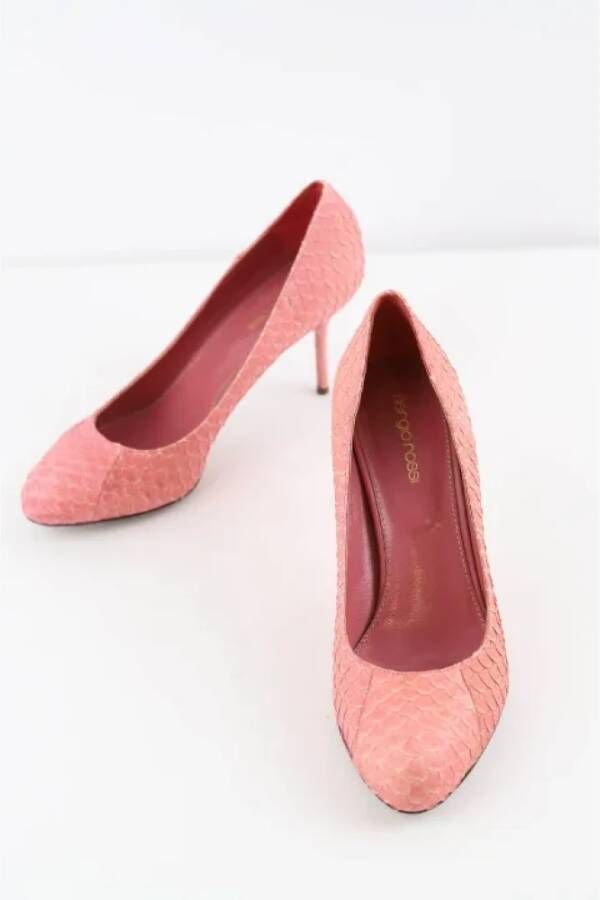 Sergio Rossi Pre-owned Leather heels Pink Dames