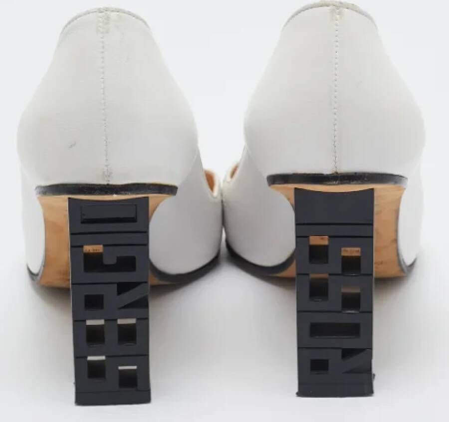 Sergio Rossi Pre-owned Leather heels White Dames