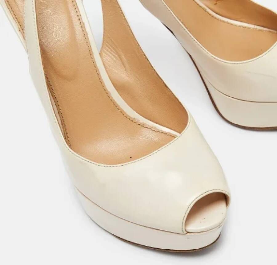 Sergio Rossi Pre-owned Leather heels White Dames