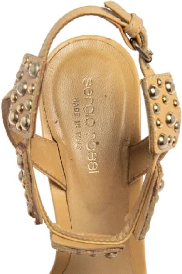 Sergio Rossi Pre-owned Leather sandals Beige Dames