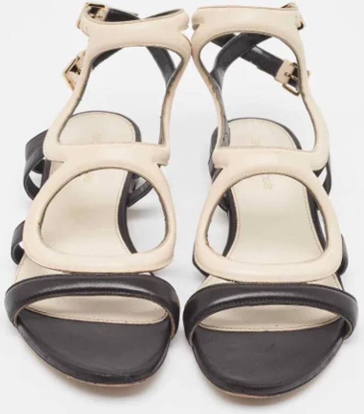 Sergio Rossi Pre-owned Leather sandals Beige Dames