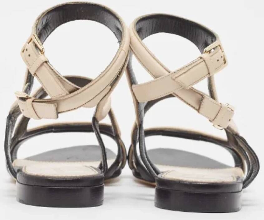 Sergio Rossi Pre-owned Leather sandals Beige Dames