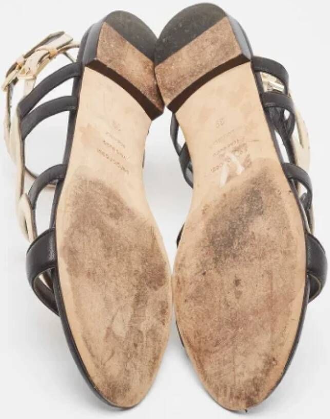 Sergio Rossi Pre-owned Leather sandals Beige Dames