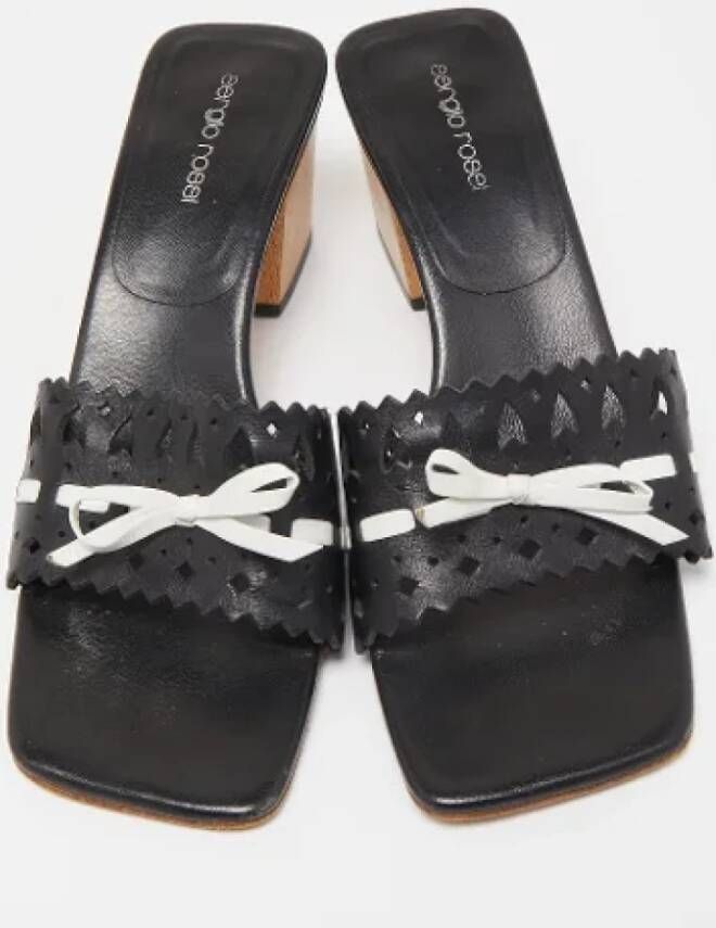 Sergio Rossi Pre-owned Leather sandals Black Dames