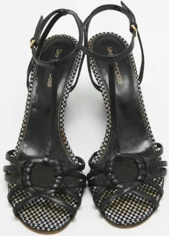 Sergio Rossi Pre-owned Leather sandals Black Dames