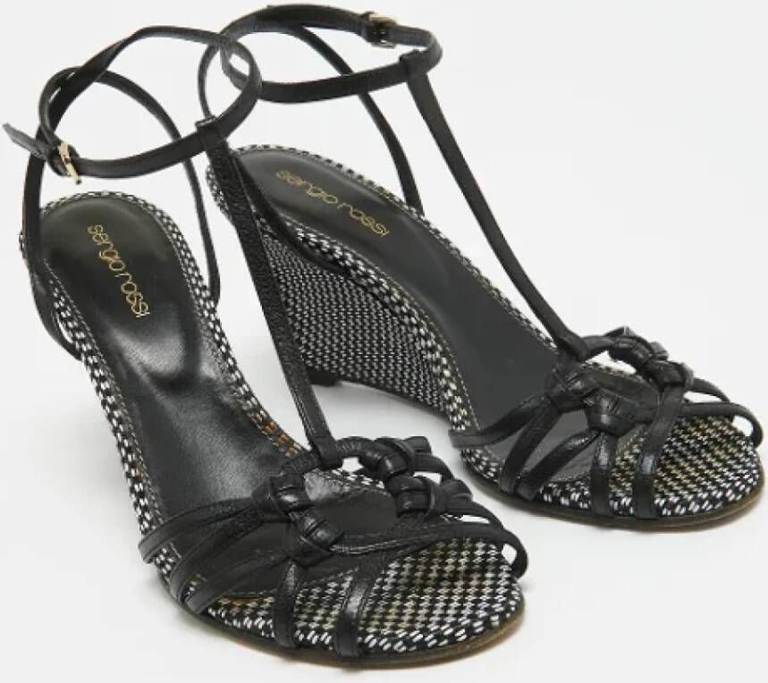 Sergio Rossi Pre-owned Leather sandals Black Dames