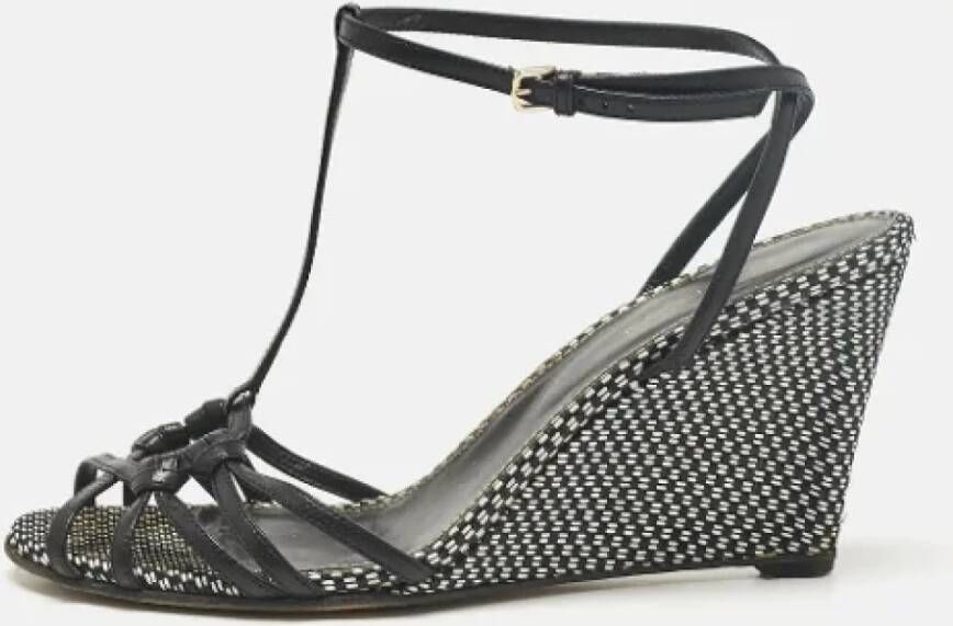 Sergio Rossi Pre-owned Leather sandals Black Dames