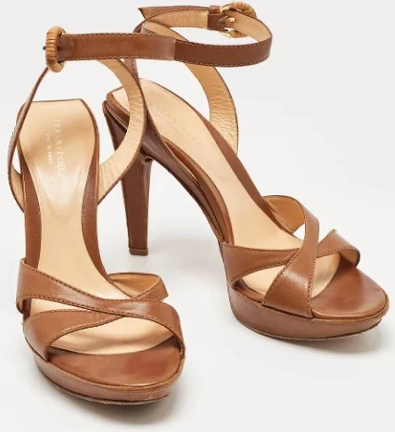 Sergio Rossi Pre-owned Leather sandals Brown Dames