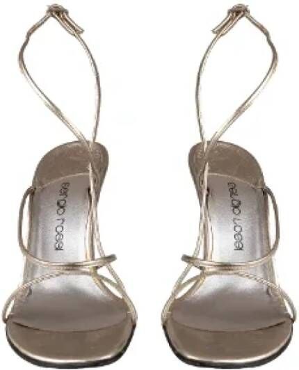 Sergio Rossi Pre-owned Leather sandals Gray Dames