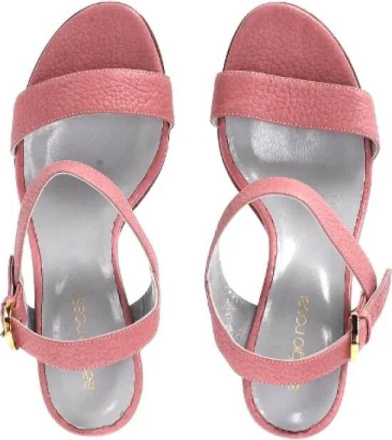 Sergio Rossi Pre-owned Leather sandals Pink Dames