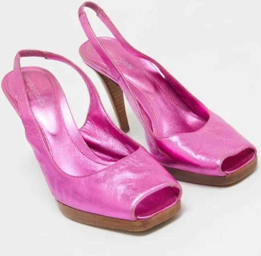 Sergio Rossi Pre-owned Leather sandals Pink Dames