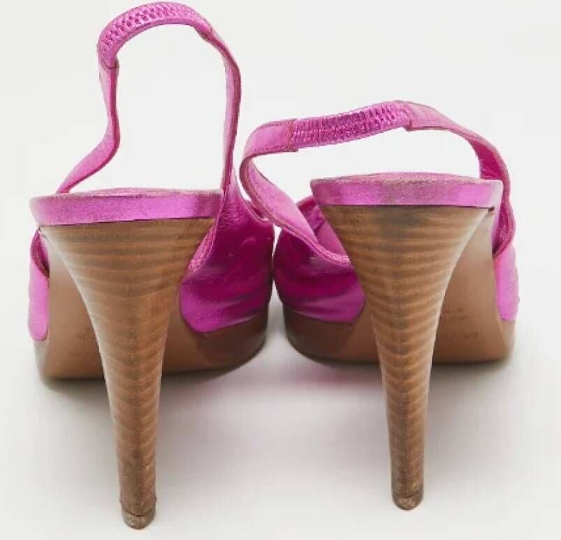 Sergio Rossi Pre-owned Leather sandals Pink Dames