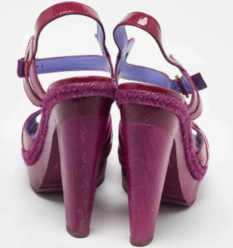 Sergio Rossi Pre-owned Leather sandals Pink Dames