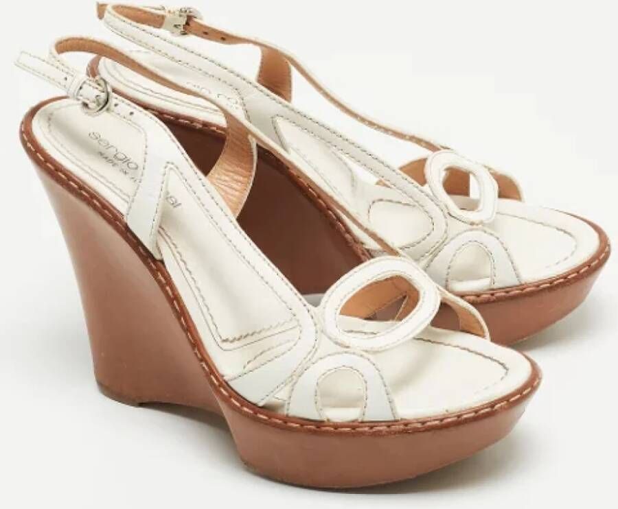 Sergio Rossi Pre-owned Leather sandals White Dames