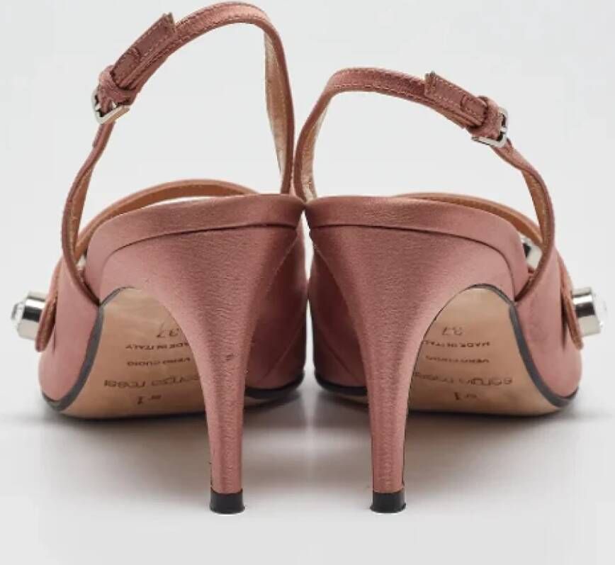 Sergio Rossi Pre-owned Satin heels Pink Dames