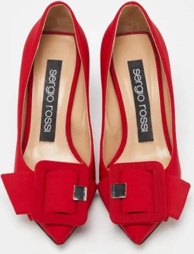 Sergio Rossi Pre-owned Satin heels Red Dames