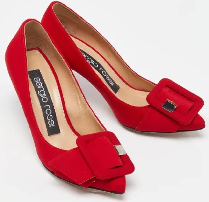 Sergio Rossi Pre-owned Satin heels Red Dames